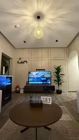 Spacious 2 bedroom apartment with a living room - Image 2