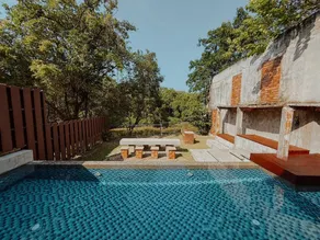 River View Executive Suite with Private Pool - Image 4