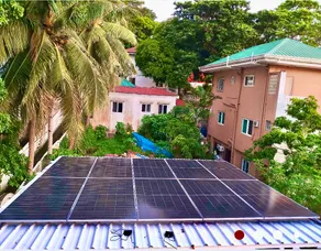 Solar-Powered Paradise | 4 mins to beach | 8-10pax - Image 3