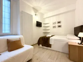 Your accommodation in the center of Como - Image 2