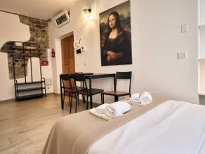 Your accommodation in the center of Como - Image 5