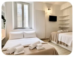 Your accommodation in the center of Como - Image 4