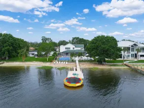Luxe Lakefront w Pool Pickleball Private Dock - Image 3
