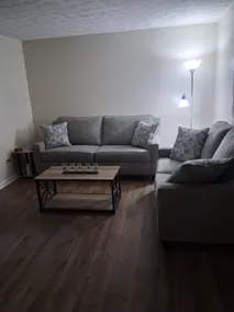 Atlanta Townhouse - Image 2