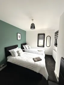 Cosy central house in St Andrews - close to golf, beach, university and free parking - Image 3
