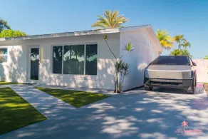 Villa La Palma Urban Beach Sand Resort - Image 3