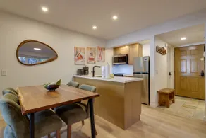 Walk to Mammoth Village: Chic Mountain Suite 101 - Image 2
