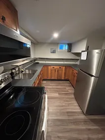 Cozy South Windsor - entire unit, private entrance - Image 2