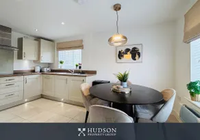 3 Bed Stylish Shrewsbury Home - Image 3