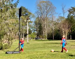 Lookout Mtn Retreat • Fire Pit • 1-Acre Level Lawn - Image 3