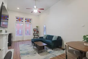 Secure, Entire Apt, 18-ft Ceilings, Workspace - Image 2