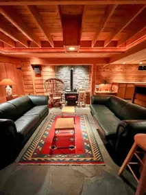 A Composer's View: Scenic Views, Pool, Sauna - Image 2