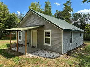 Quiet country home - Image 2
