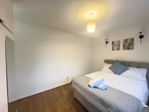 Excel & London City Airport 3bed Garden Retreat - Image 4