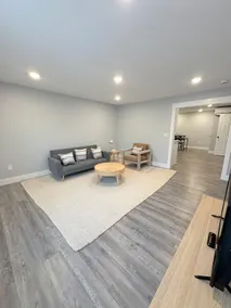 The Little Laurel Loft - Near Downtown-3 - Image 4