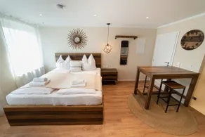 Tamati Junior Suite - Image 2