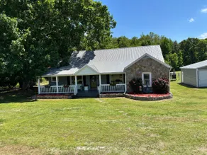 Private Retreat • Heated Pool • VIR & Hyco Lake - Image 4
