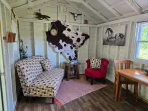 The Longhorn Rustic Cabin near Silver Lake Dunes - Image 2