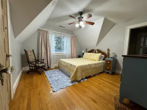 Little Cottage on Church - Image 2