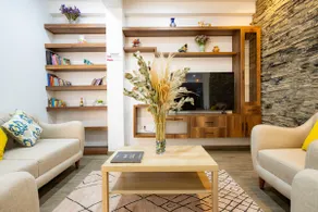 Rural Retreat with Charming Patio 2 Bedrooms - Image 5