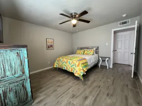 Cozy Stay in Beaumont’s Westend 2BR sleeps 6! - Image 4