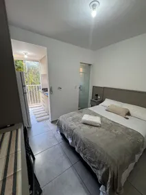 Comfortable flat near downtown Sjdr - Image 5