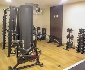 Newly decorated apartment in the Heart of the City 24-hour Gym - Image 5