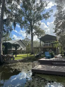 Blue Heron Cottage Lake Retreat - Image 2