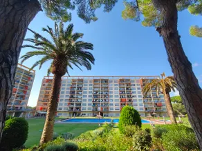 Calella SeaView 2BR Apt | Pool • Terrace • Tennis - Image 5