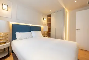 New Luxury House Madrid 4 Bd 4 Bth - Image 4