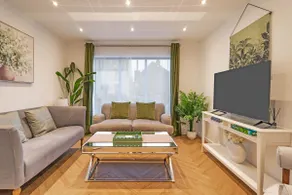 Spacious & Serene Family Gem: Pets OK, Garden, Pkg - Image 2