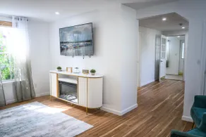 Entire Home in West Haven, CT - Walk to the Beach - Image 5