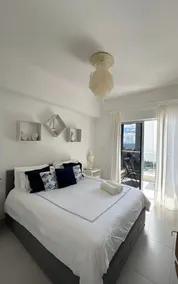 Enjoy the best ocean view + pool + Wi-Fi + gym - Image 5