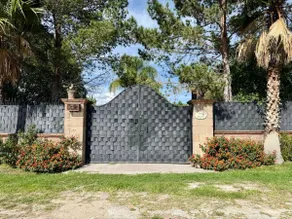 House with Pool and Terrace in Lagos de Moreno - Image 5