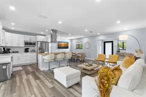 Miami Luxury Villa w/ Pool & Theater room! - Image 3
