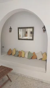 Beautiful Sidi Mehrsi Waterfront House - Image 2