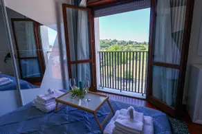 Blu Petrolio Stay-Karabas Apartments-parcheggio - Image 2
