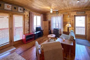 Sugar Shack Cabin 2BR 4 bed - Image 4