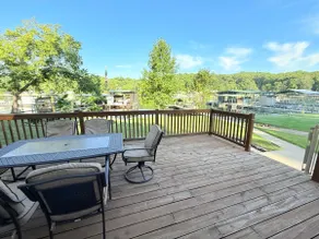 Lakeside Escape - Image 4