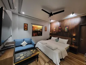 ShivPreet Stay | Luxury Room • Private Balcony - Image 2