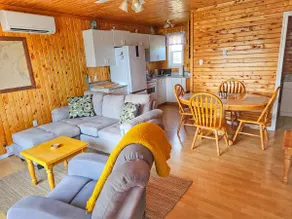 Salt & Sand Cottage with Hot Tub & Sauna - Image 5