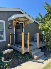 Family/Pet friendly Deer Park Gem kitchen backyard - Image 5