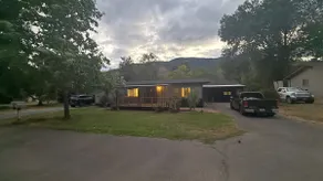 Riverside Studio Retreat - Image 5