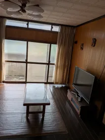 Suginami House Free parking on premises (1 car) - Image 2