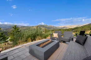 Beautiful Boulder Mtn Home, Cedar Hot Tub, Views! - Image 5