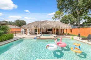 Cabana Paradise | Pool • 3BR/2BA • NRG Stadium - Image 3