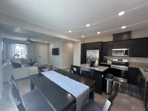 Bright & Modern 3BR Home - Image 2
