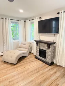Maine village retreat - Image 3