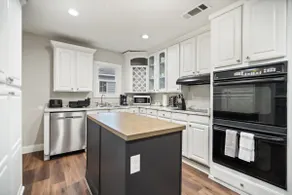 Cozy City Living Greenville | Easy Downtown Access - Image 3