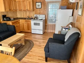 Two-bedroom apartment with oceanview deck - Image 5